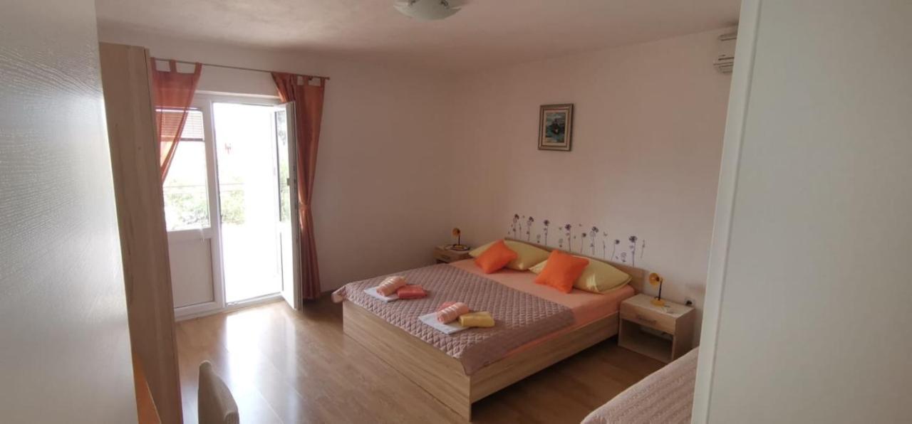 Apartments Mate Baška Voda Zewnętrze zdjęcie